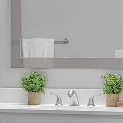 bathroom at Lakeview Oaks Apartments in Savannah, GA